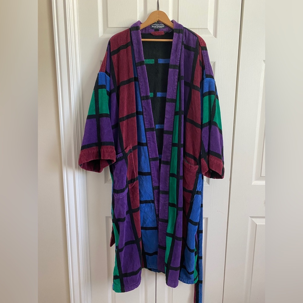 Rare Norm Thompson Vintage Robe Gem